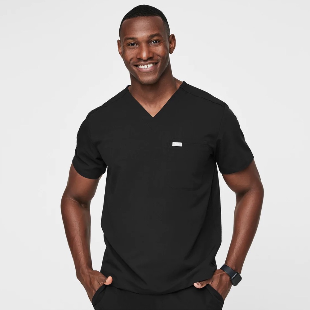 Scrub Top - FIGS Leon Three-Pocket Scrub Top